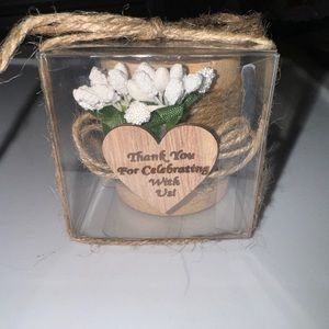 Adorable wooden candle